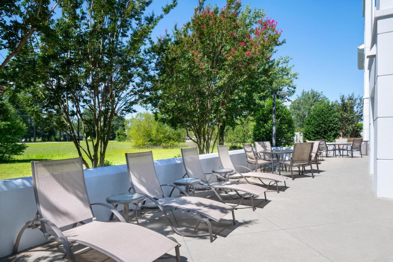 Fairfield Inn And Suites Wilson Luaran gambar