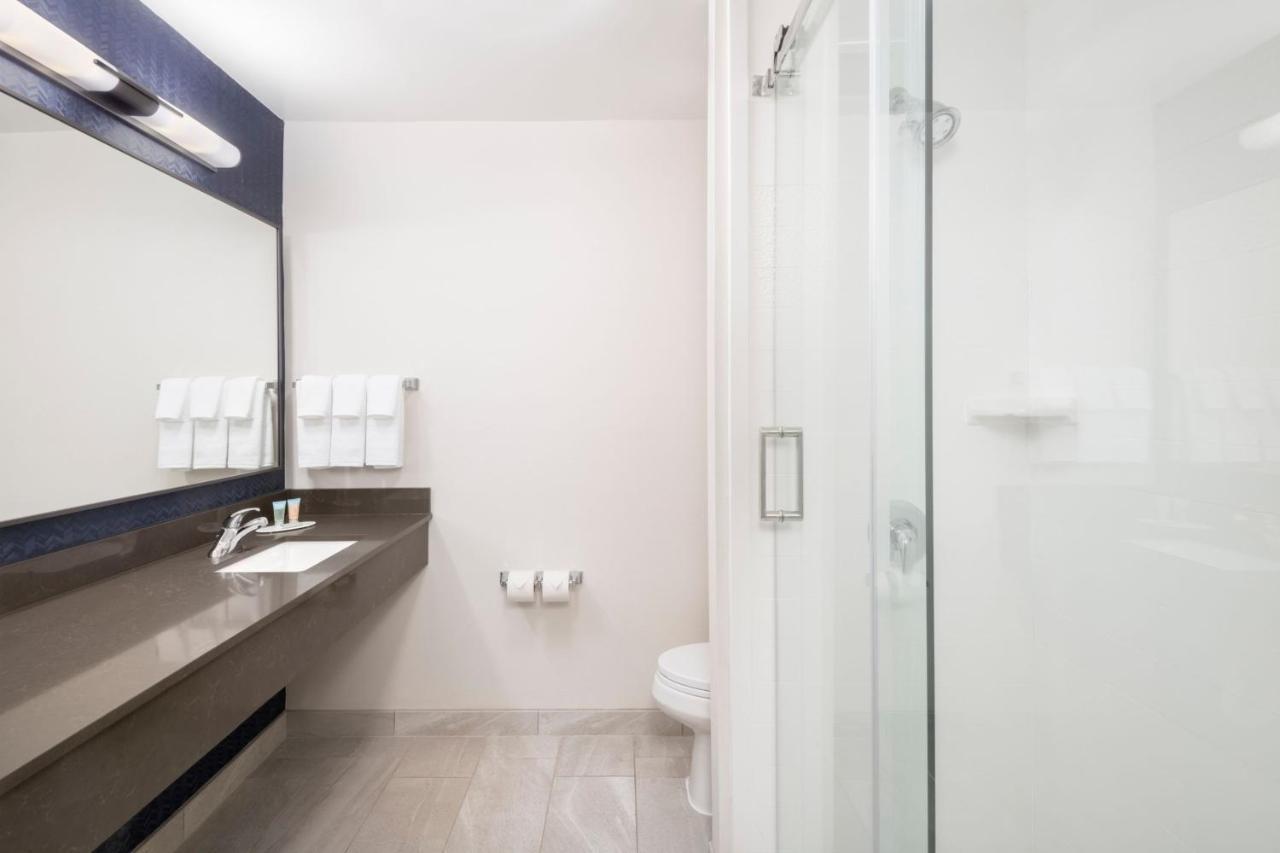 Fairfield Inn And Suites Wilson Luaran gambar